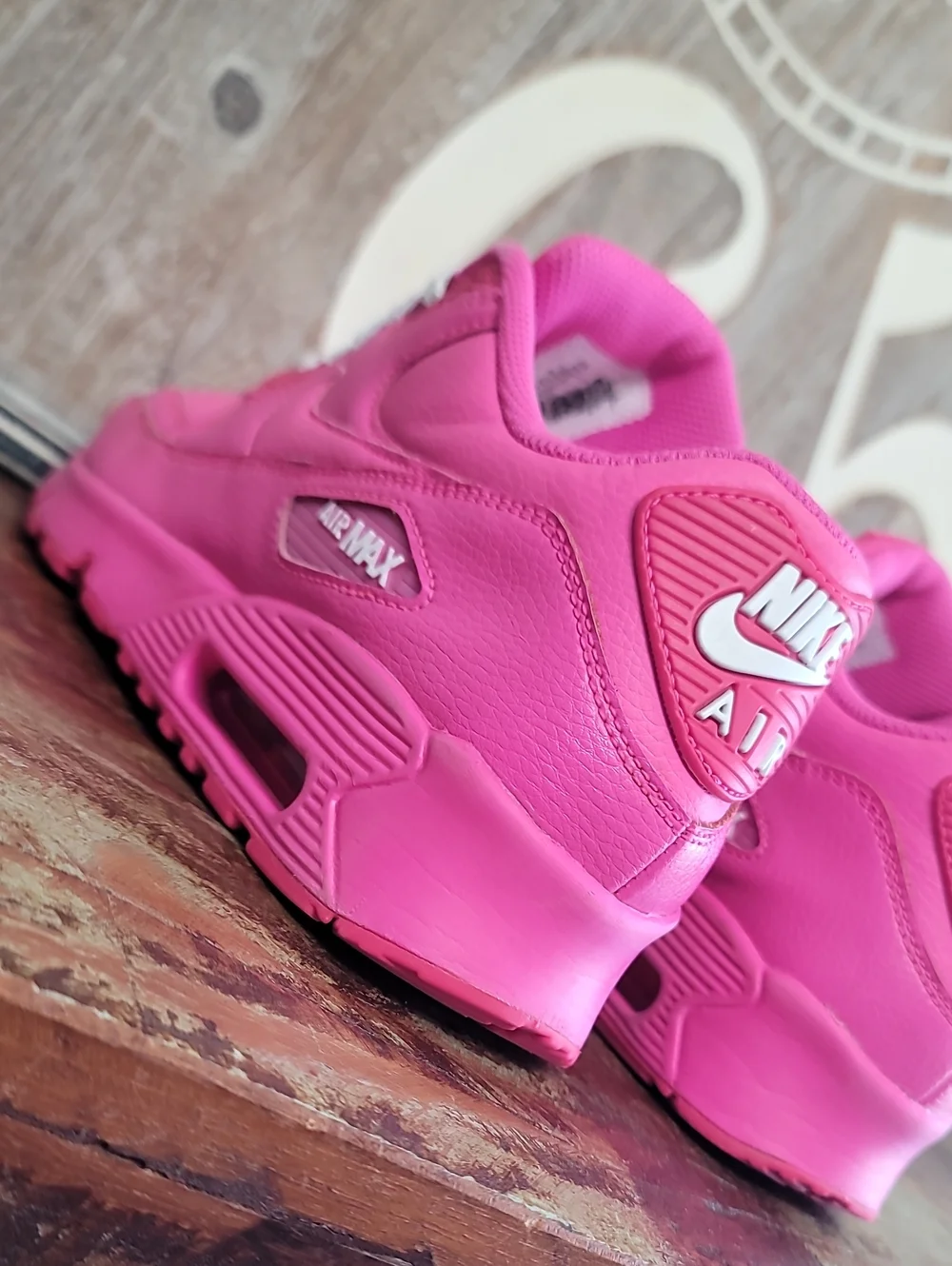 🔥 Nike Air Max 90 LTR 'Laser Fuchsia' Wmns 8.5 Good Cond. Fast Shipping